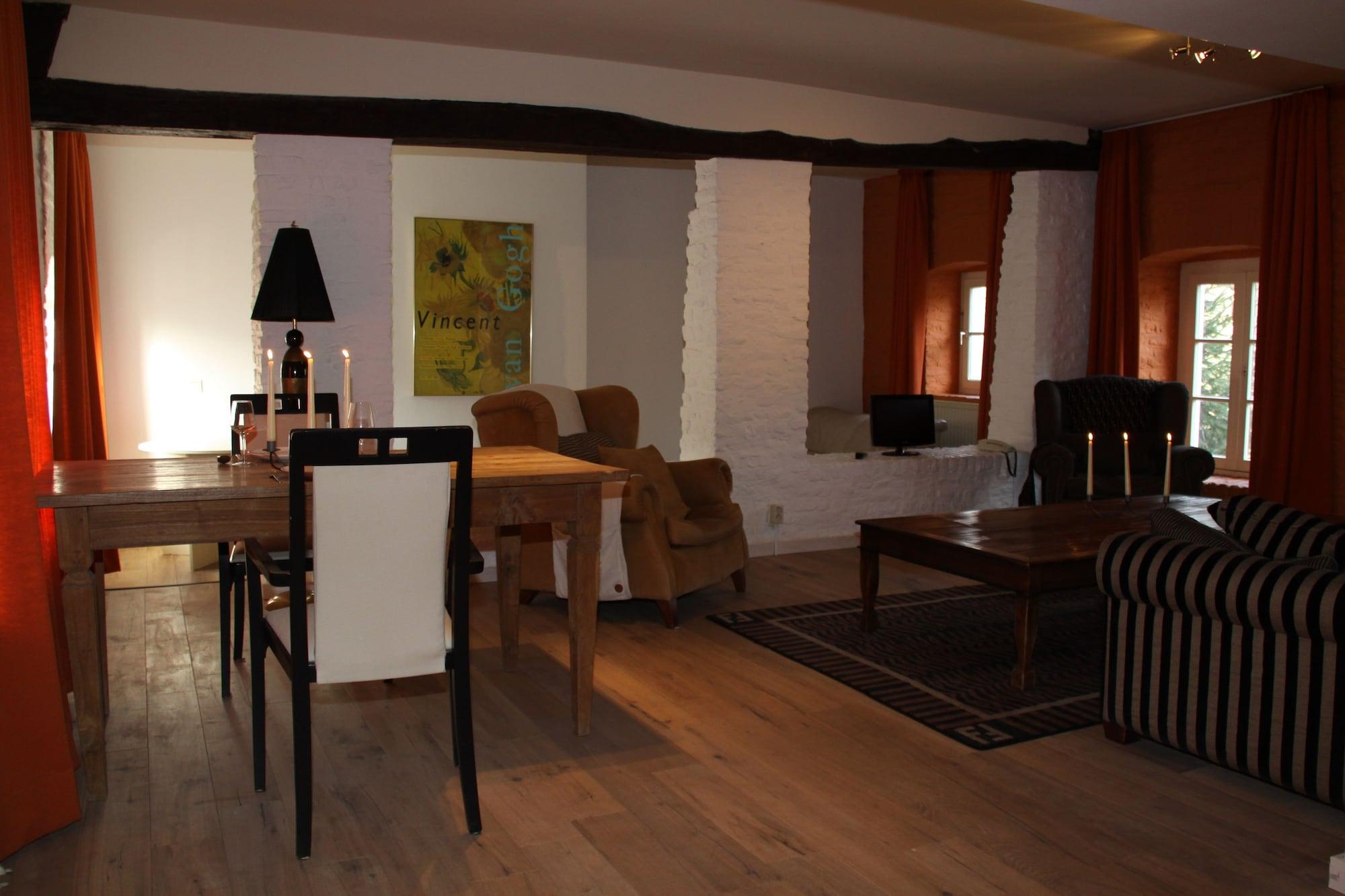 Fletcher Hotel-Restaurant Kasteel Erenstein Керкраде Екстериор снимка