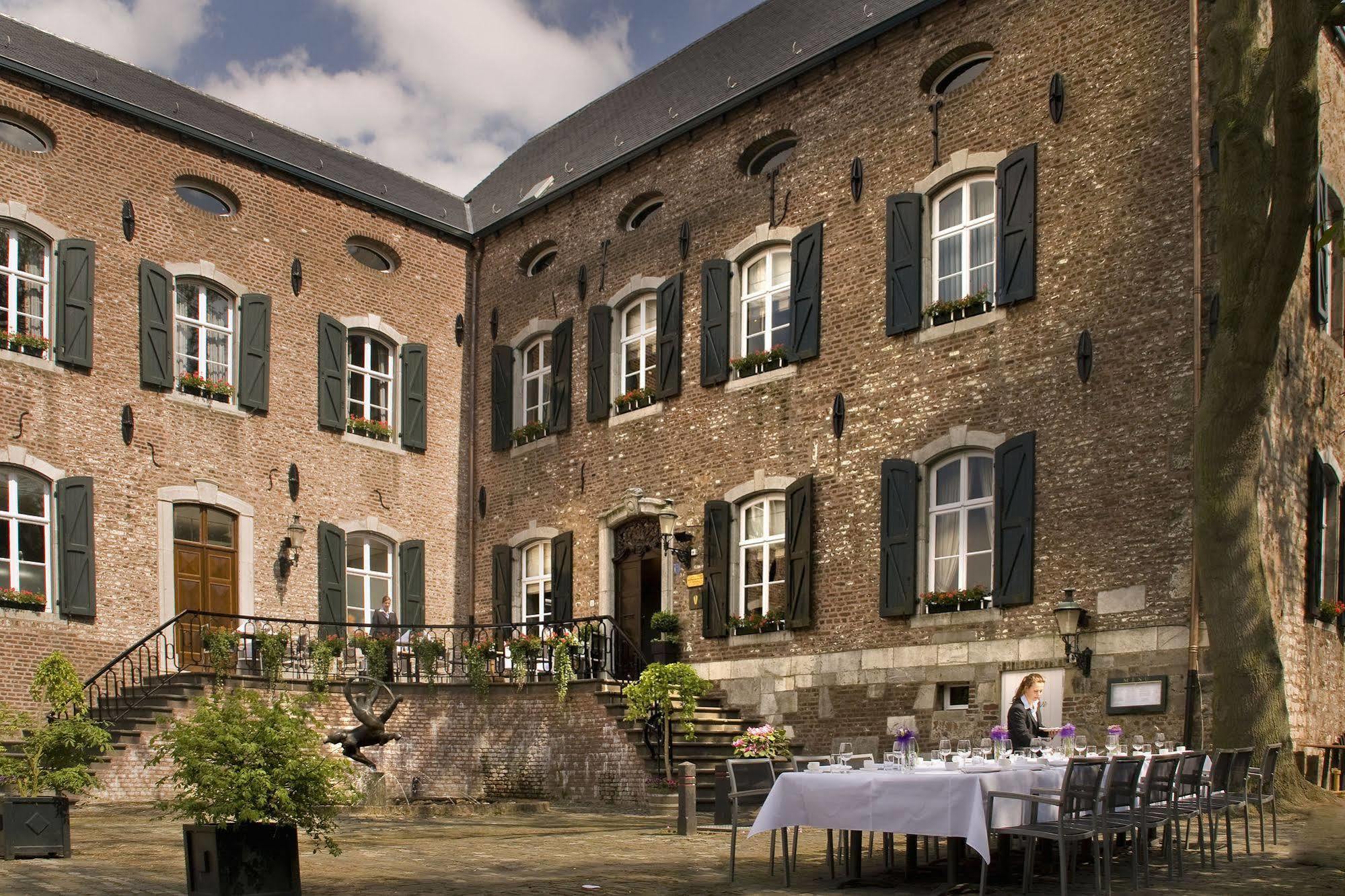 Fletcher Hotel-Restaurant Kasteel Erenstein Керкраде Екстериор снимка
